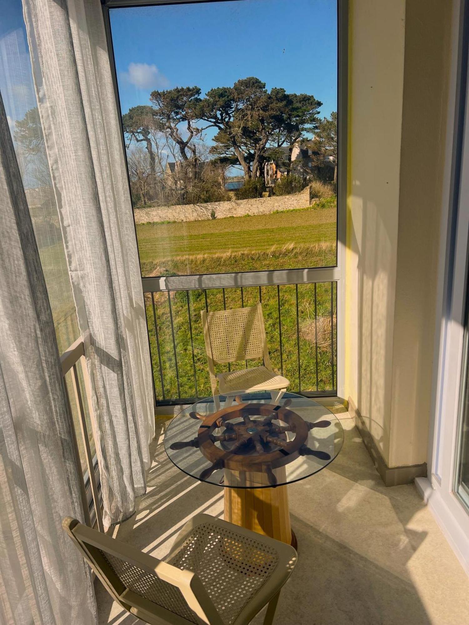 Studio Vue Sur Mer Avec Veranda - Roscoff Apartment Exterior photo